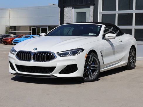 Used 2019 BMW M850i xDrive Convertible w/ Driver Assistance Package AWD/4WD image 3
