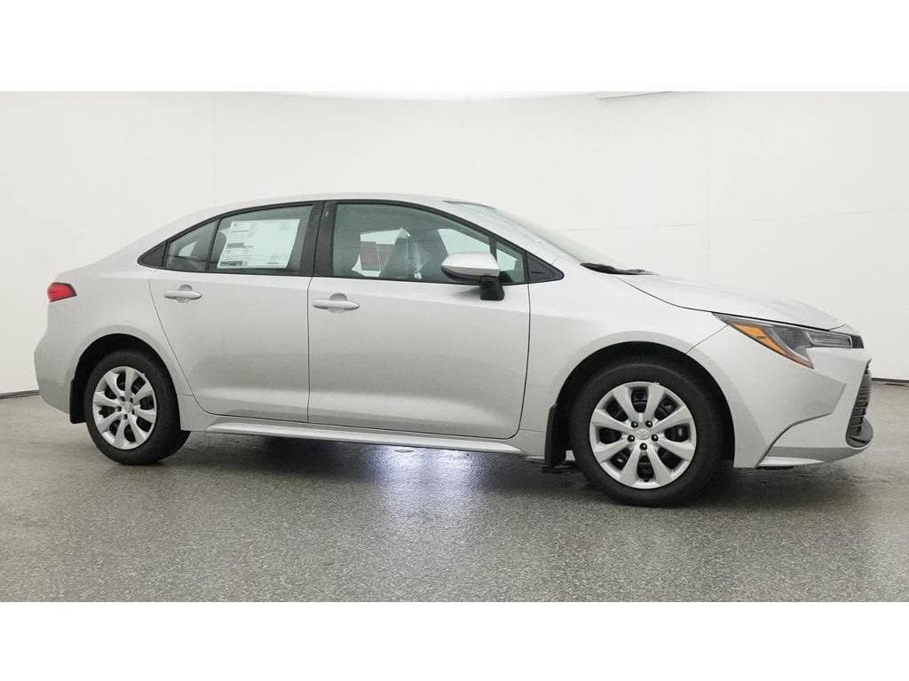 New 2026 Toyota Corolla LE FWD image 28