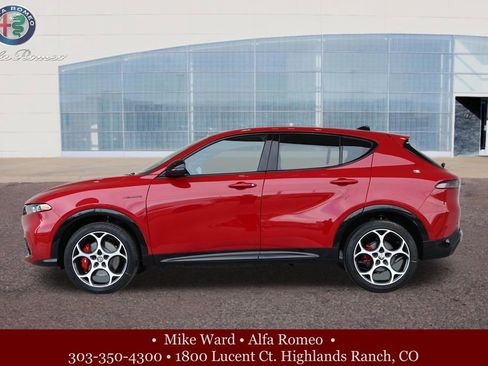 New 2025 Alfa Romeo Tonale w/ Premium Package image 2