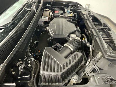 Used 2023 GMC Acadia Denali w/ Black Diamond Edition AWD/4WD image 28