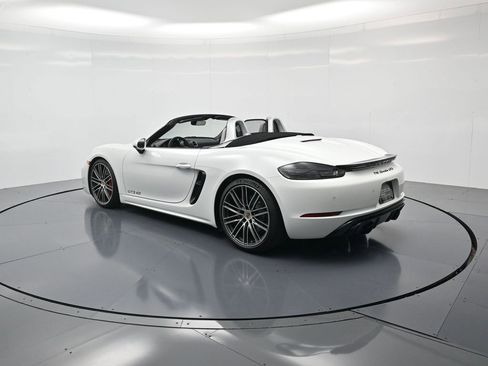 Used 2025 Porsche 718 Boxster GTS image 3