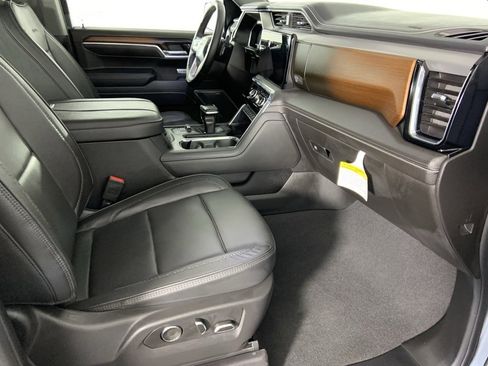 Used 2025 GMC Sierra 1500 Denali image 19