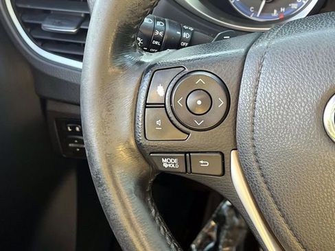 Used 2014 Toyota Corolla S image 19