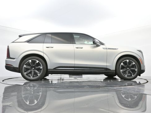 New 2025 Cadillac Escalade IQ Sport 2 image 20