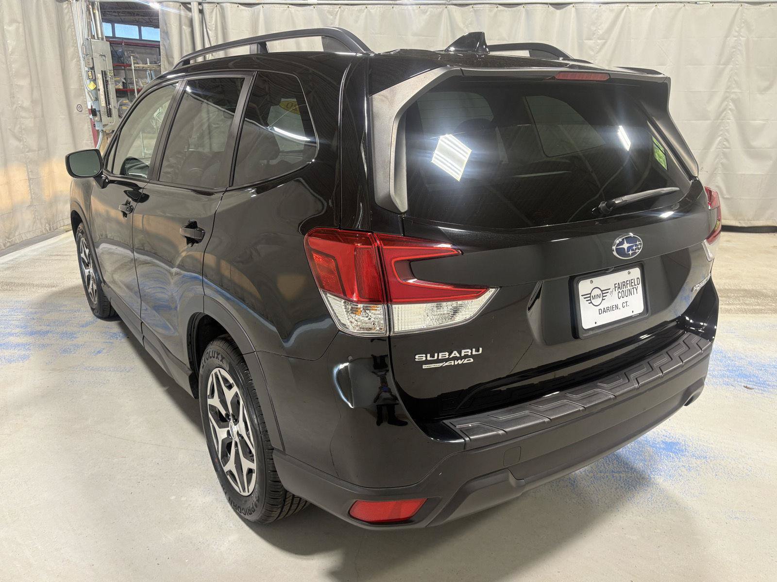 Used 2020 Subaru Forester Premium AWD/4WD image 17