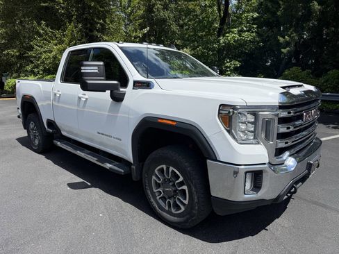 Used 2022 GMC Sierra 2500 SLE w/ SLE Value Package; AWD/4WD image 28