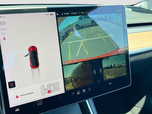 Used 2018 Tesla Model 3 Long Range RWD image 13