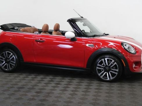 Used 2019 MINI Cooper Convertible FWD image 4
