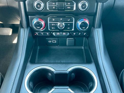 Used 2023 GMC Yukon AT4 w/ AT4 Premium Package image 35