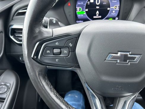 Used 2023 Chevrolet Bolt EUV Premier w/ Sun & Sound Package image 23