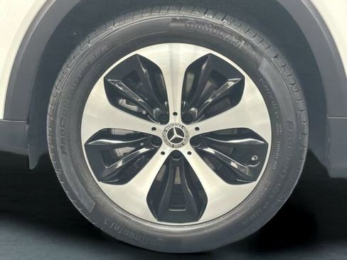 Certified 2024 Mercedes-Benz GLB 250 4MATIC image 36