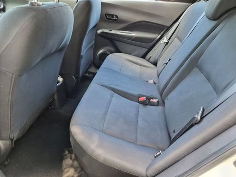 Used 2023 Nissan Kicks S FWD image 10