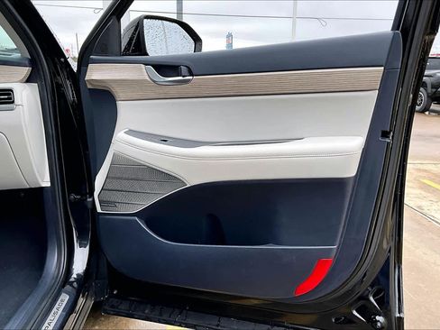 Used 2021 Hyundai Palisade Limited image 22