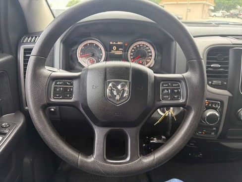 Used 2016 RAM 1500 Express AWD/4WD image 19