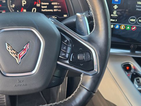 Used 2021 Chevrolet Corvette Stingray Preferred Cpe w/ Z51 Performance Package image 21