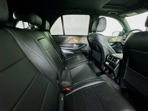 Used 2021 Mercedes-Benz GLE 350 w/ 3rd Row Seat Package image 24