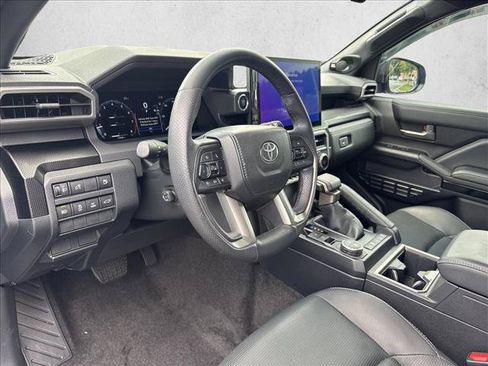 Used 2025 Toyota 4Runner Limited RWD image 9