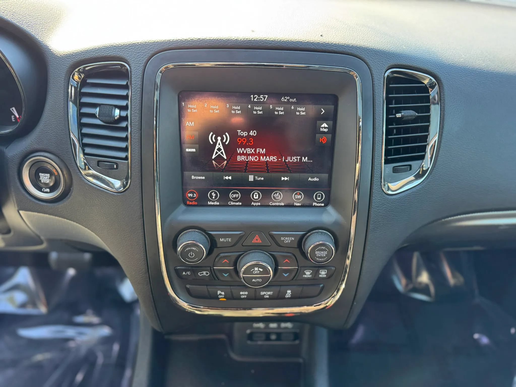 Used 2018 Dodge Durango R/T w/ Blacktop Package AWD/4WD image 21