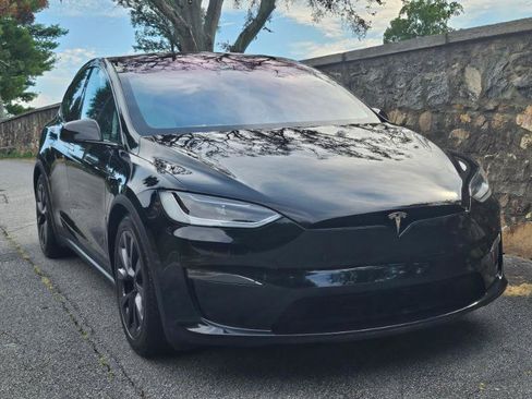 Used 2023 Tesla Model X AWD/4WD image 12