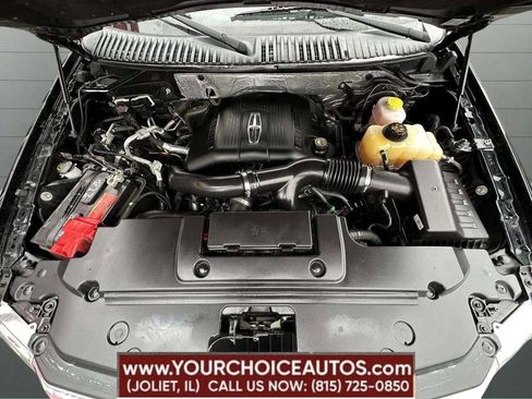 Used 2017 Lincoln Navigator Reserve image 40