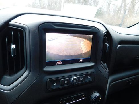 Used 2021 Chevrolet Silverado 1500 Custom Trail Boss w/ Safety Confidence Package image 6