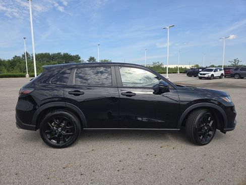 Used 2024 Honda HR-V Sport image 18
