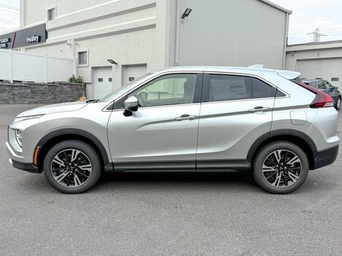 New 2026 Mitsubishi Eclipse Cross SE image 4
