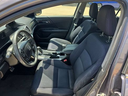 Used 2014 Honda Accord Sport image 9