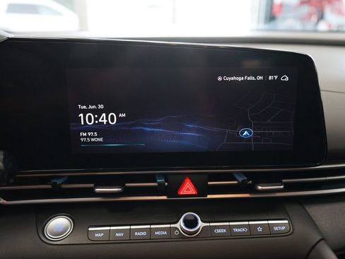 Used 2023 Hyundai Elantra SEL w/ Convenience Package FWD image 32