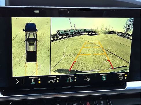 Certified 2024 Chevrolet Silverado 3500 High Country image 18