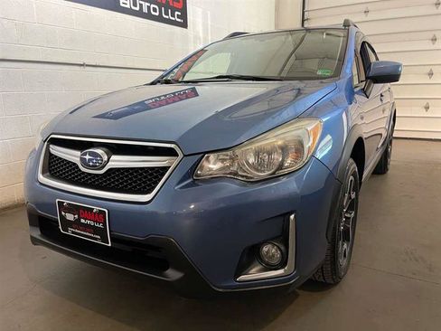 Used 2017 Subaru Crosstrek 2.0i Premium AWD/4WD image 36