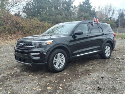 Certified 2023 Ford Explorer XLT w/ Equipment Group 202A