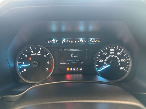 Used 2019 Ford F150 XLT w/ Equipment Group 302A Luxury AWD/4WD image 23