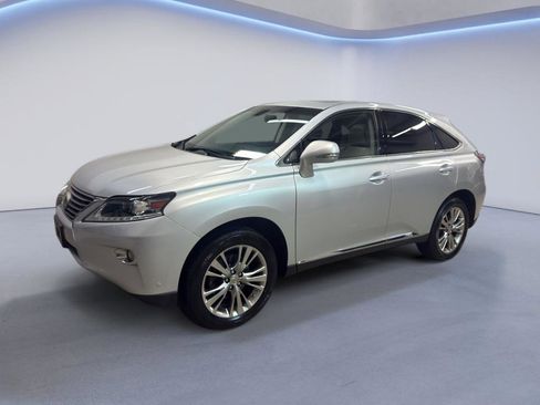 Used 2013 Lexus RX 450h FWD w/ Navigation Pkg image 3