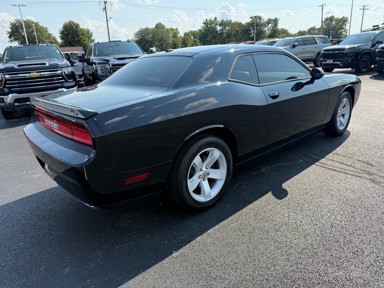 Used 2014 Dodge Challenger R/T w/ Electronics Convenience Group RWD image 5
