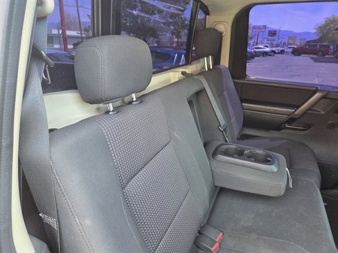 Used 2008 Nissan Titan SE image 9