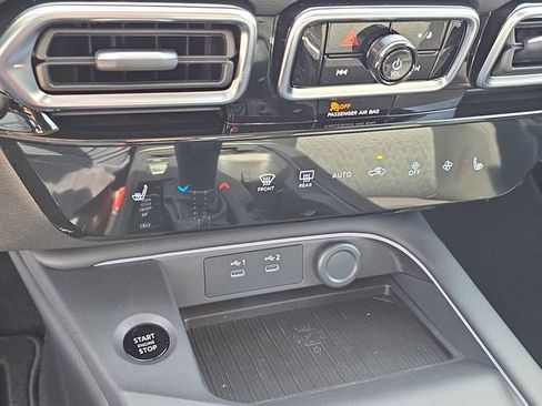 New 2026 Nissan Sentra SV w/ SV Convenience Package image 27