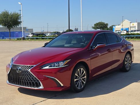 Used 2023 Lexus ES 350 w/ Accessory Package (Z1) FWD image 9