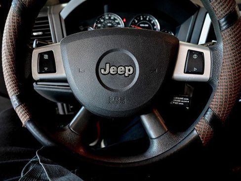 Used 2008 Jeep Grand Cherokee Laredo AWD/4WD image 30