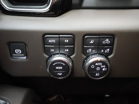 Used 2025 GMC Sierra 1500 Denali w/ Technology Package image 20