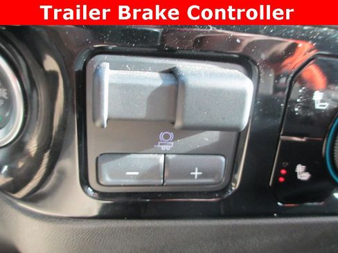 Certified 2024 Chevrolet Silverado 2500 LT w/ All Star Edition image 17