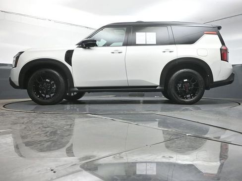 Used 2025 Nissan Armada PRO-4X w/ Pro-4X Premium Package AWD/4WD image 47