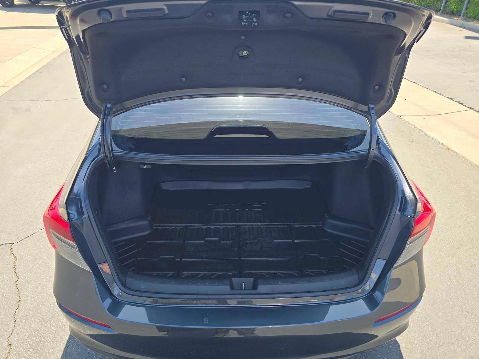Used 2024 Honda Civic Sport image 14