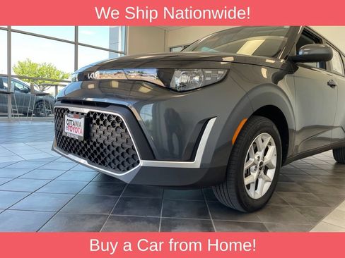 Used 2025 Kia Soul FWD image 14