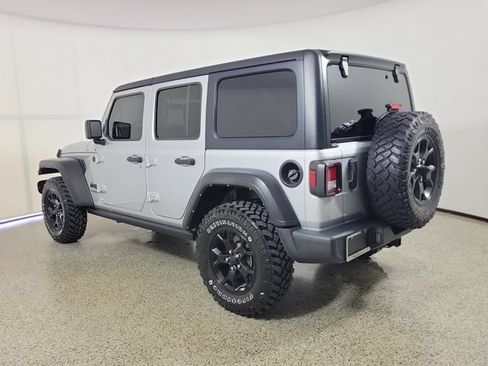 Used 2022 Jeep Wrangler Unlimited Sport AWD/4WD image 7