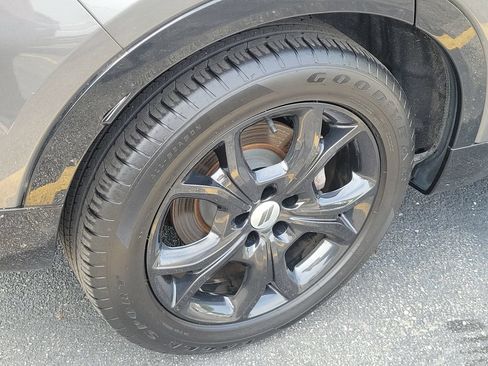 Certified 2025 Dodge Hornet R/T w/ R/T Plus Package AWD/4WD image 5