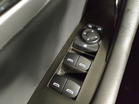 Used 2024 Chevrolet Blazer LT w/ LPO, Floor Liner Package FWD image 27