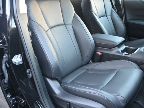 Certified 2025 Subaru Outback Touring XT image 34