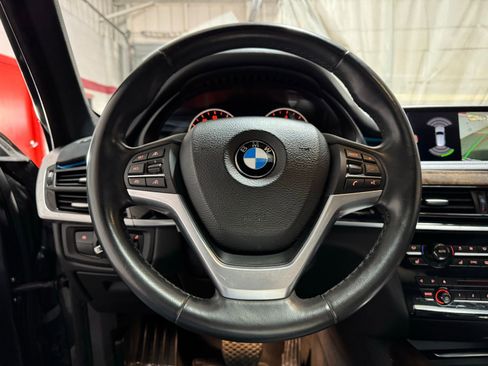 Used 2017 BMW X5 xDrive50i AWD/4WD image 23