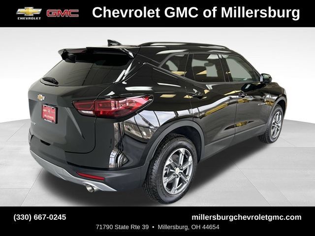 New 2025 Chevrolet Blazer LT w/ Convenience Package FWD image 4